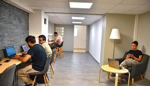 Location postes en travail en coworking à Nice