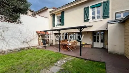 Maison 5 pièces 155 m²