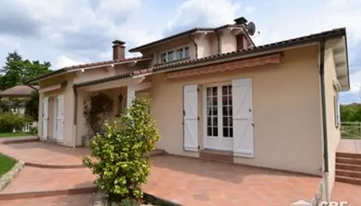 Maison 10 pièces 200 m²