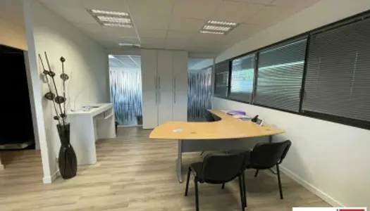 Bureaux 80 m²
