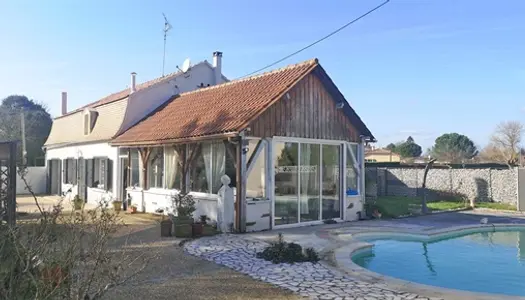 Maison + 2 Gites Et Piscine