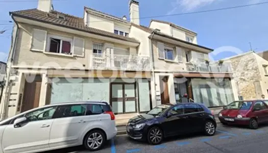 Local commercial 61 m² 