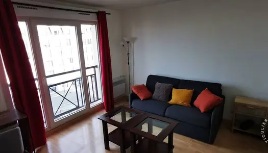 Studio 1 pièce 20 m² 