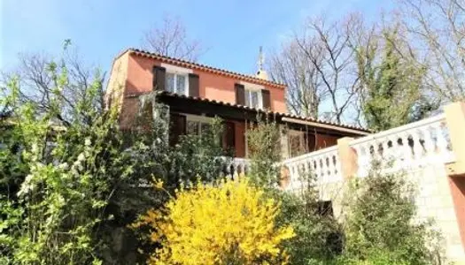 Villa 5 pièces 132 m²