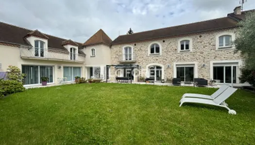 Maison 10 pièces 392 m² 