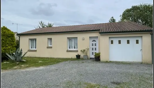 Dpt Deux Sèvres (79), à vendre ALLONNE maison P4 de 89,43 m² - Terrain de 600,00 m² - Plain pied 