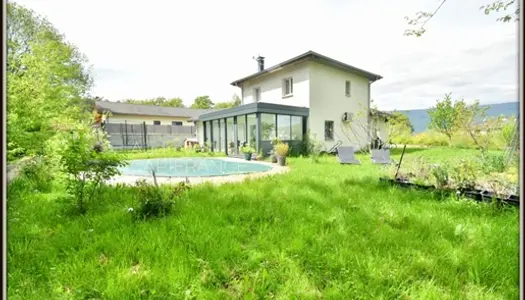 Dpt Haute Savoie (74), à vendre Saint Germain Sur Rhone Villa P6 de 140 m² avec Piscine - 