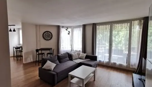 Colocation meublée, appartement refait à neuf à Champs sur Marne 
