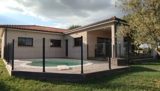 Villa contemporaine,2021 RT 2012 vue Pyrénées 