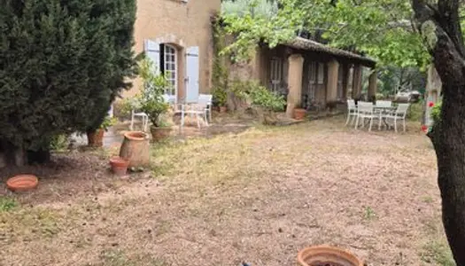 Superbe propriété de 11 hectares au pied de Toulon 