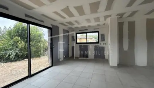 Villa 4 pièces 84 m² 