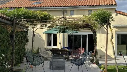 Maison 6 pièces 140 m² 