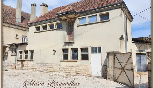 Dpt Aube (10), à vendre PONT SAINTE MARIE maison P2