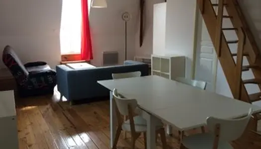 Appartement DUPLEX meublé à ST-CYPRIEN (Dordogne) 
