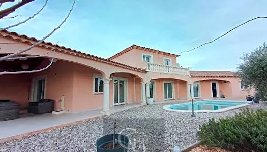 Villa 5 pièces 130 m²