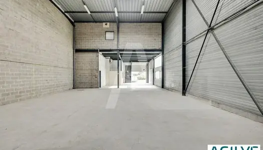 Bureau 410 m² 