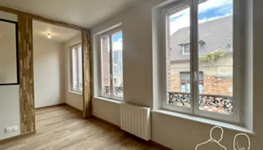 APPARTEMENT NEUF - 100 M DU VIEUX BASSIN 