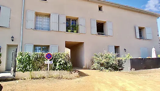 Vente Maison de village 72 m² à Francheville 329 300 €
