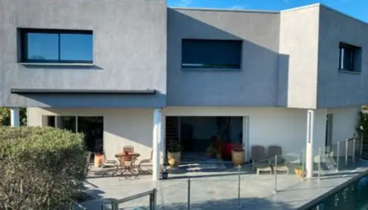 Particulier vends belle villa d'architecte contemporaine