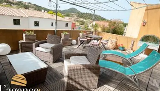 Duplex de 88 m2 à Carqueiranne avec terrasse de 30 m2 + Garage