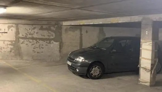 Parking voiture - 100mois - Paris 12 - Porte de Vincennes