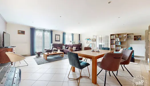 Maison 7 pièces 280 m²