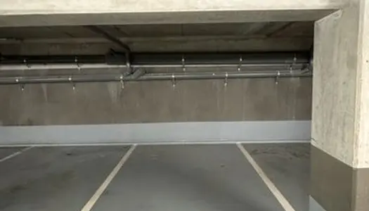 Place de parking souterrain dans résidence sécurisée de 2022