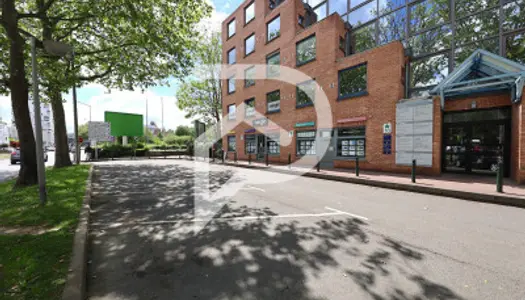 Local commercial 174 m² 