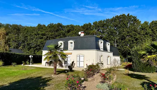 Dpt  (49), à vendre  maison contemporaine 4 chambres proche bords de Loire 