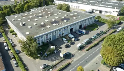Local commercial 705 m² 