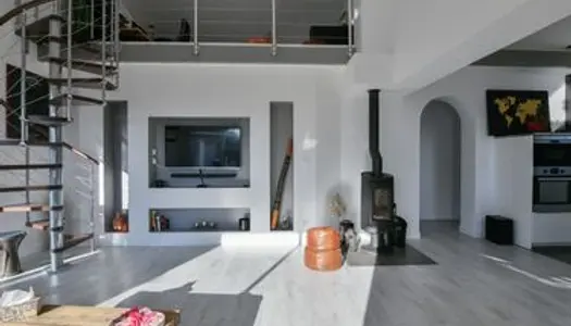 Maison 3 pièces 132 m²