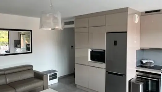 Vente immobilière Appartement de 52m2 - 2 pièces - Saint Raphaël (Quartier résidentiel 