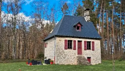 Charmante petite maison forestière