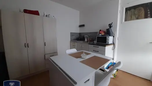 Appartement 1 pièce 14 m² 