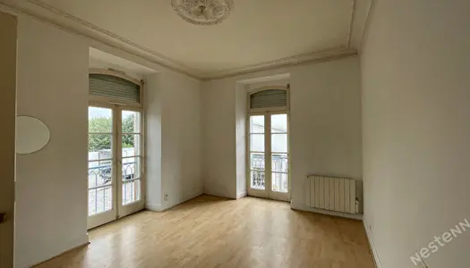 Appartement 3 pieces dans le centre ville de Sainte Anne d'Auray 