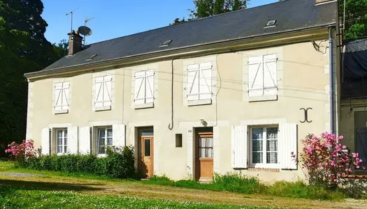 Dpt Sarthe (72), à vendre BESSE SUR BRAYE maison P9 de 147 m² - Terrain de 5 107,00 m² 
