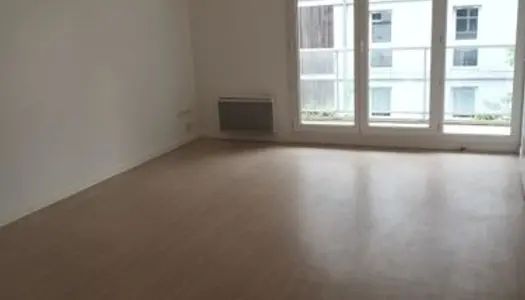 Appartement T3 de 72,54 m² au 2eme étage d'une résidence calme et sécurisée 