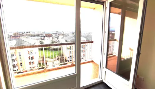 appartement f2 de 40 m2, avec balcon et garage