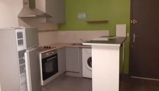 Appartement 2 pièces 34 m2 près du lycée Rascol 