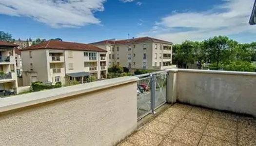 Secteur Château - Appartement T3 avec terrasse et garage 