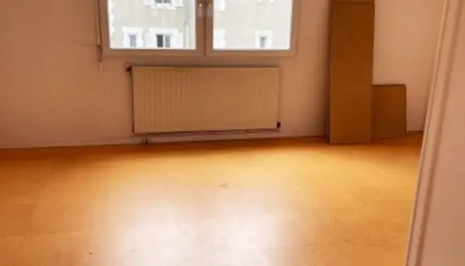 Appartement 4 pièces 81 m² 