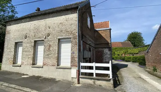 Ensemble immobilier 59360, 3 lots, grange, dépendance 