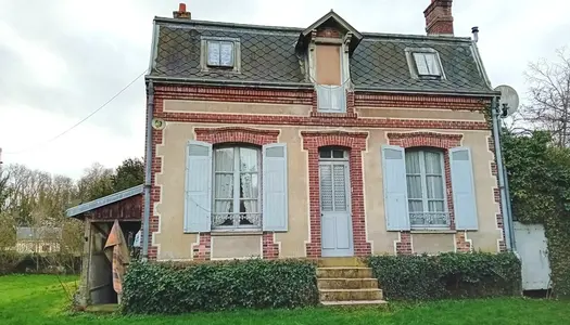 Dpt Eure et Loir (28), à vendre  maison P5  - Terrain de 3308