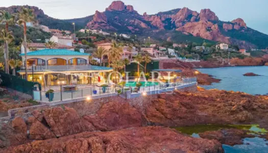 A Agay, villa moderne en location saisonnière 