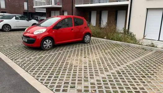 Location place de parking, résidence privée à Loos 