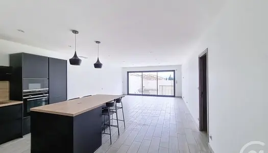 Maison 3 pièces 109 m²