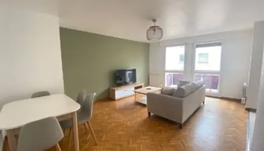 Appartement t3 meublé au pied tram Geneve proche douane Moillesulaz 