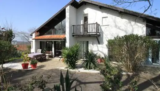 Maison 7 pièces 175 m²