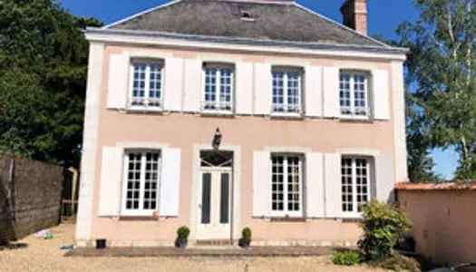 MAISON BOURGEOISE 124 M2 