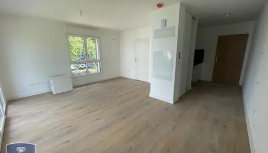 Appartement 1 pièce 33 m² 